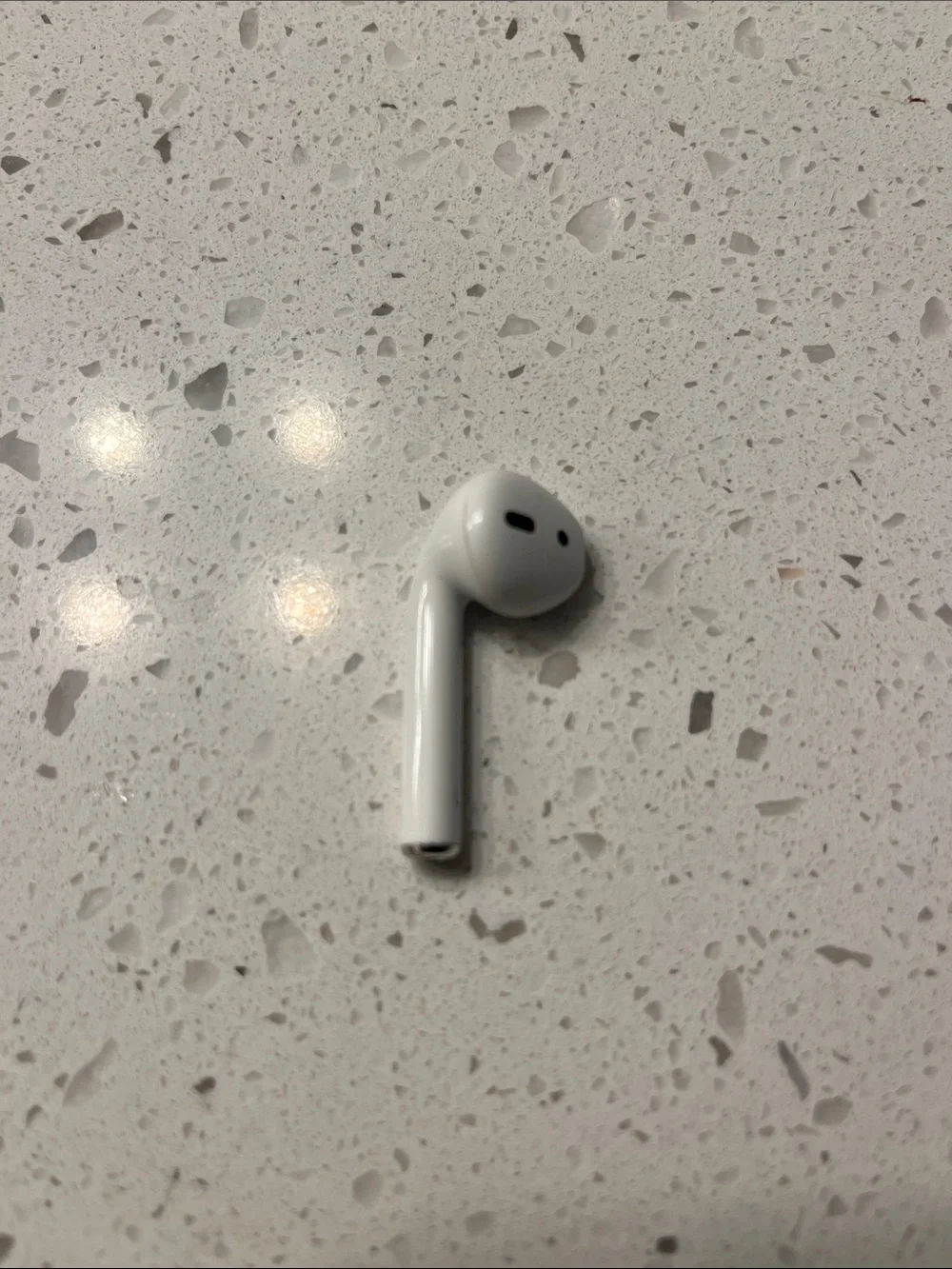 Genuine Apple Airpods Left (L) A2031 Gen 2 Replacement ONLY